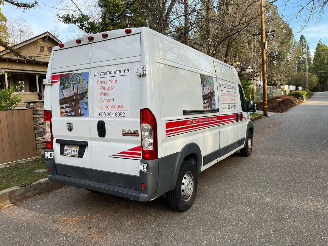 The Importance of Proper Delivery for Polycarbonate Panels